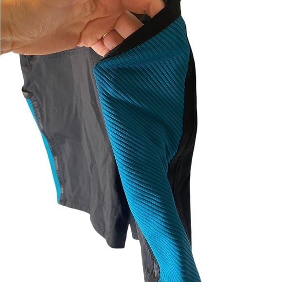 Free People Ticket To Paradise Short - Picture 5 of 6